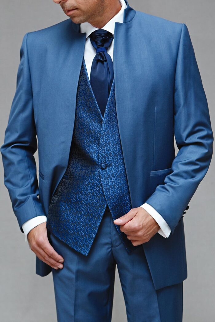Blue Mandarin collar no buttons suit BTM 506 2